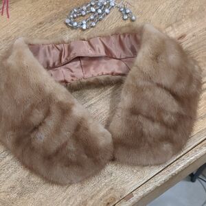 VINTAGE Fur Collar